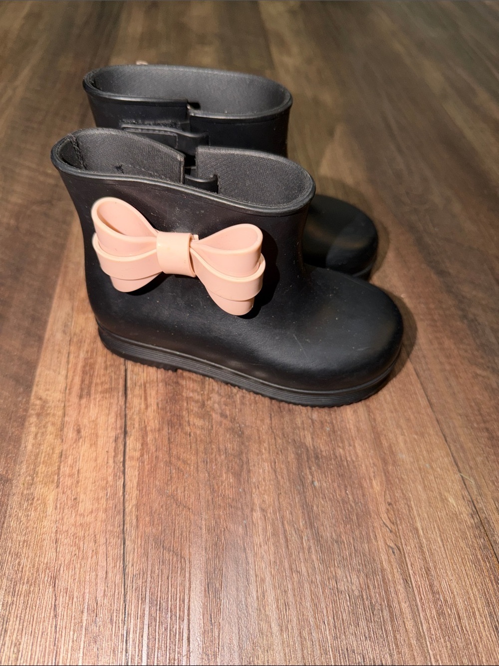 Mini Melissa girls boots Black & Pink size 9